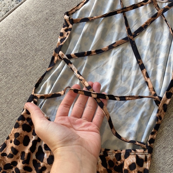 Animal print strappy mini dress - Picture 6 of 8